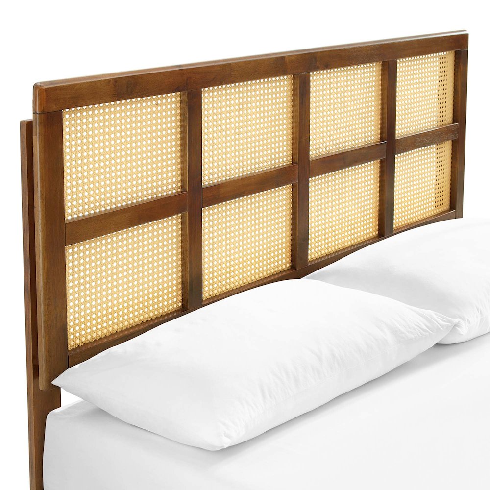 Sidney Cane and Wood Queen Platform Bed With Angular Legs. Picture 6