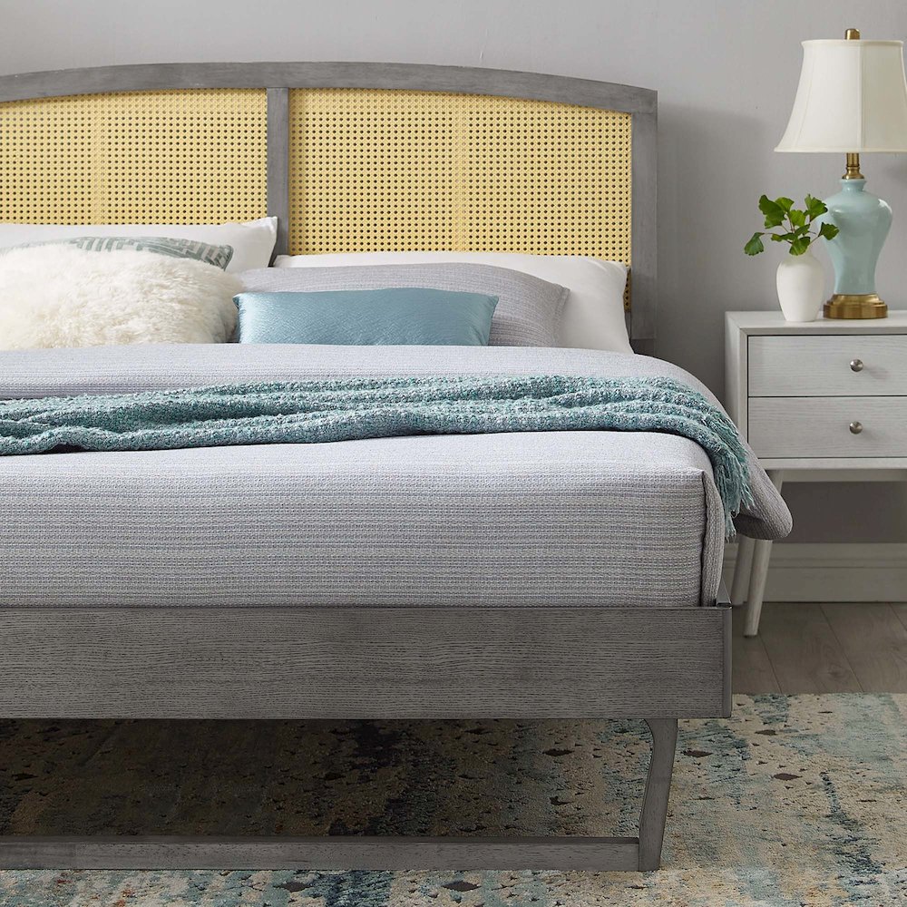 Sierra Cane and Wood Queen Platform Bed With Angular Legs. Picture 8
