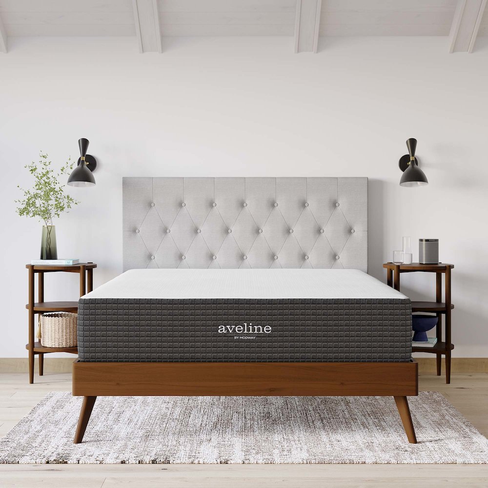 Aveline 12" Memory Foam Queen Mattress. Picture 19