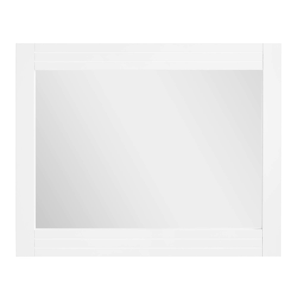 Dakota Mirror. Picture 1