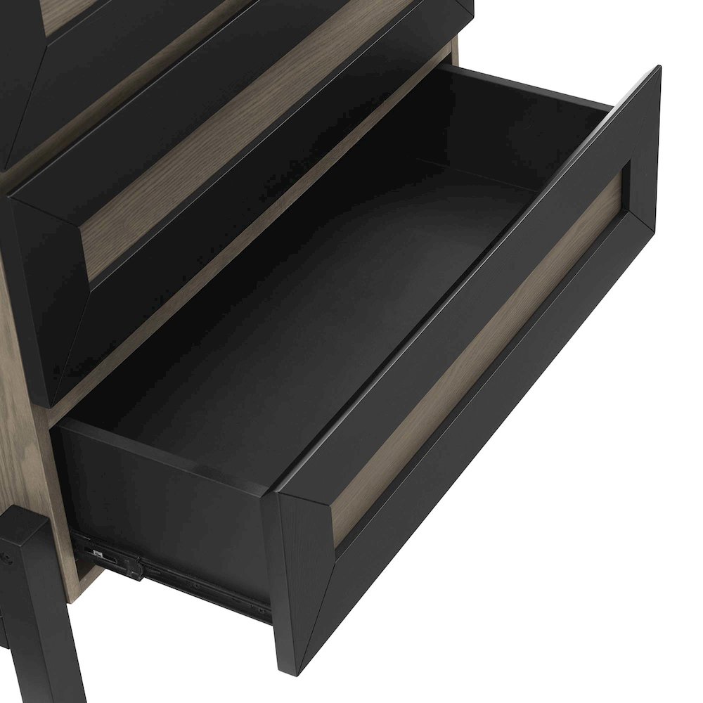 Merritt Chest. Picture 4