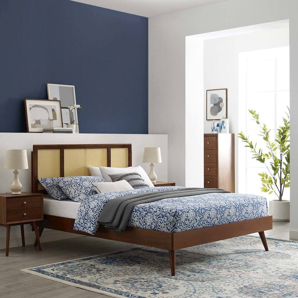 Kelsea Cane and Wood Full Platform Bed With Splayed Legs. Picture 7