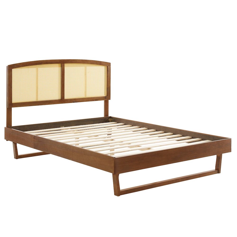 Sierra Cane and Wood Full Platform Bed With Angular Legs. Picture 3
