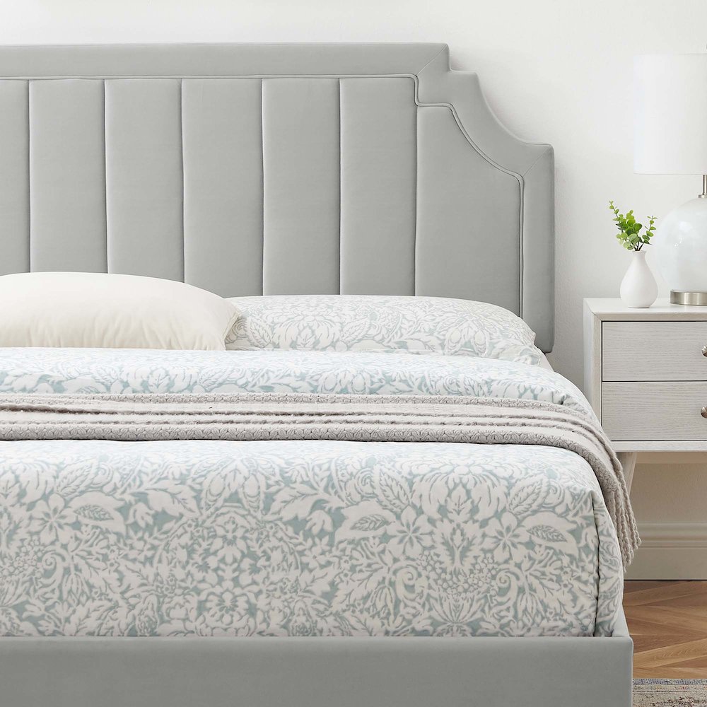 Sienna Performance Velvet Full Platform Bed. Picture 9