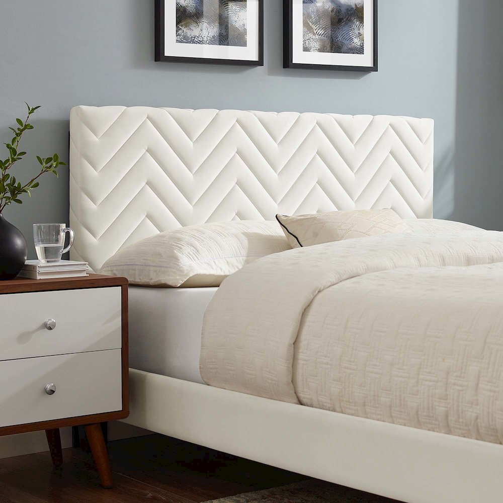 Leah Chevron Tufted Performance Velvet Full Platform Bed. Picture 8