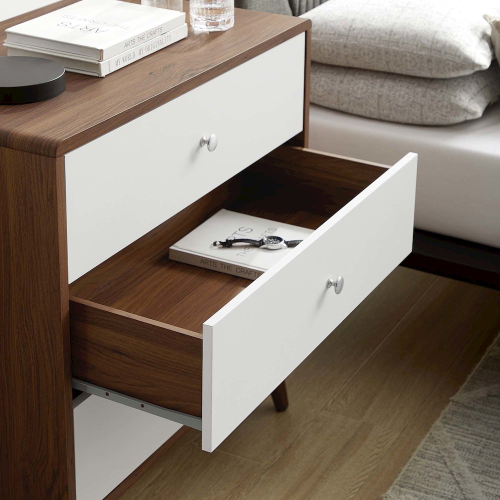 Transmit 3-Drawer Chest. Picture 8