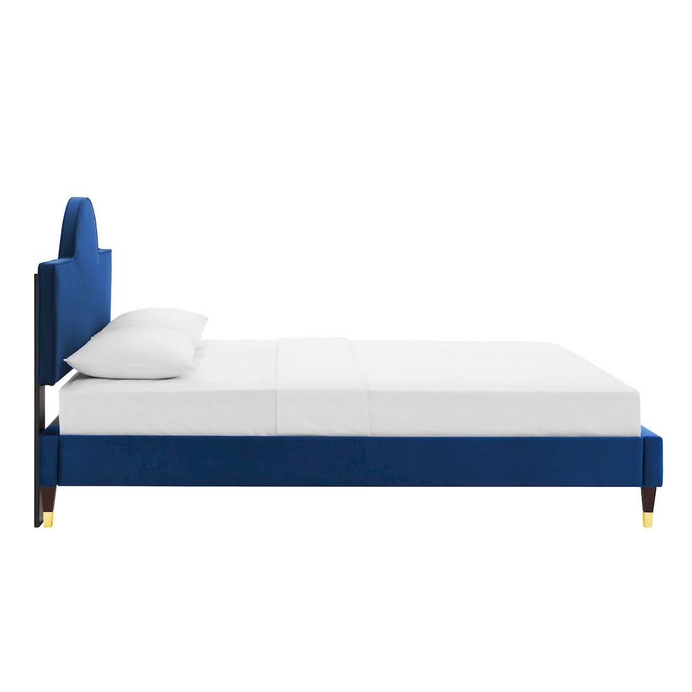 Aurora Performance Velvet Full Bed. Picture 4