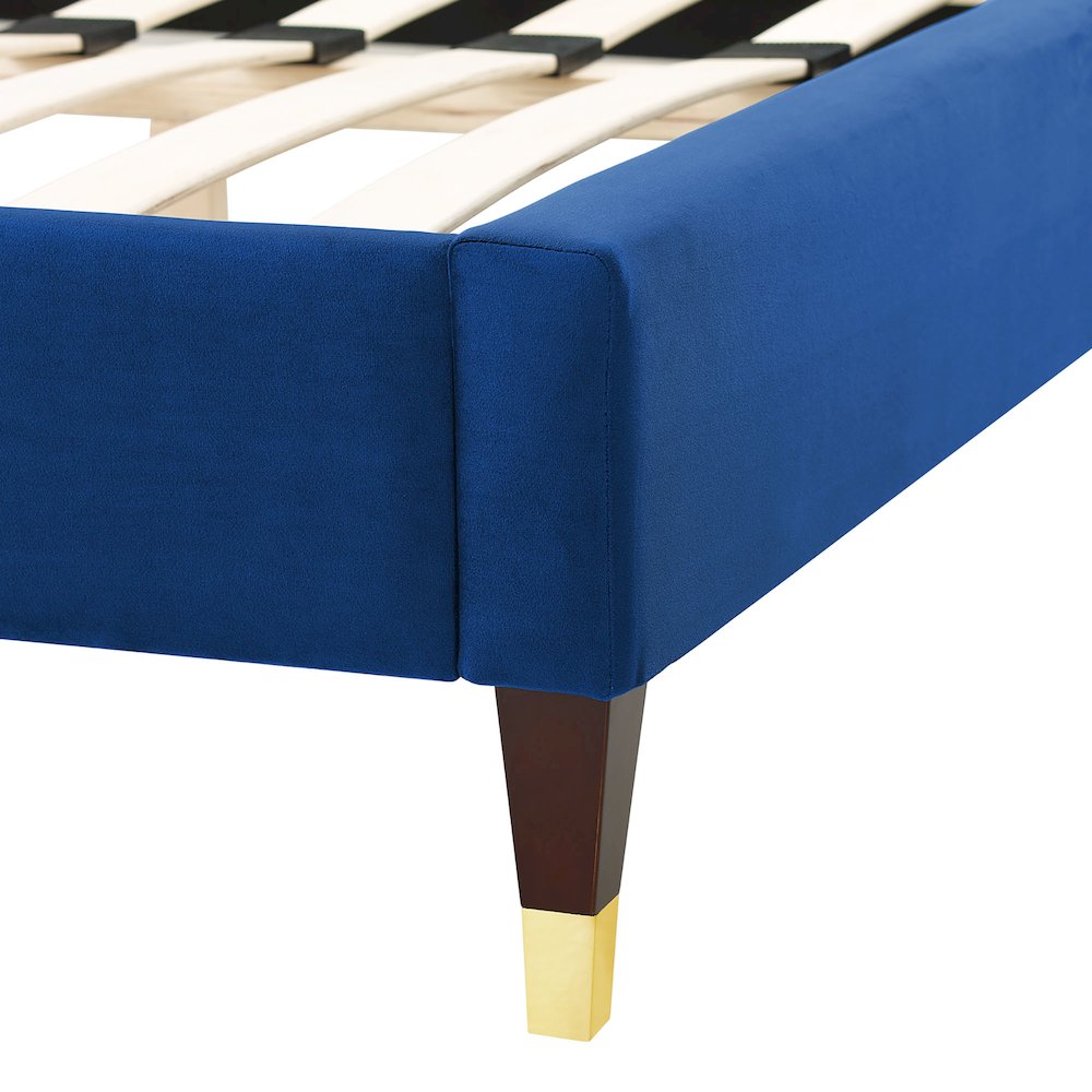 Aurora Performance Velvet Full Bed. Picture 6