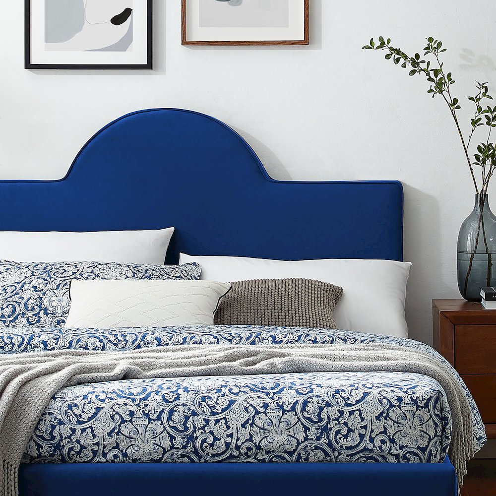 Aurora Performance Velvet Full Bed. Picture 8