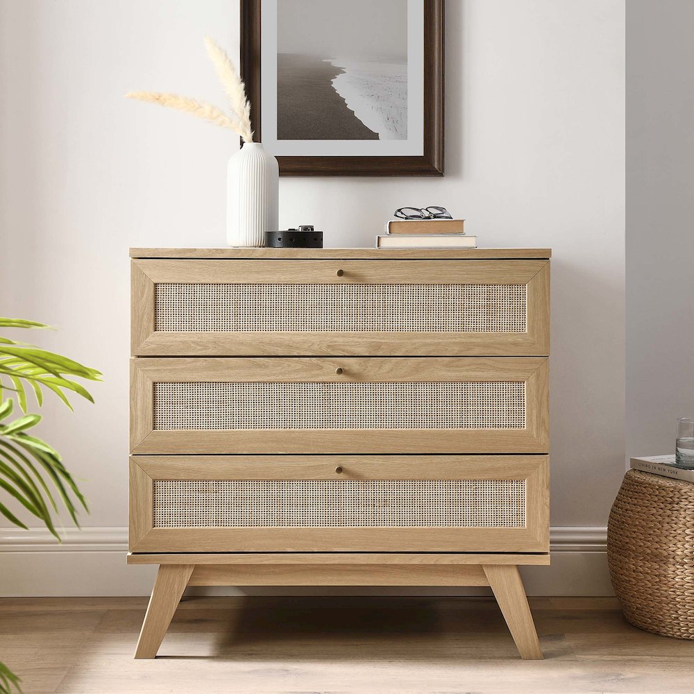 Soma 3-Drawer Dresser. Picture 6