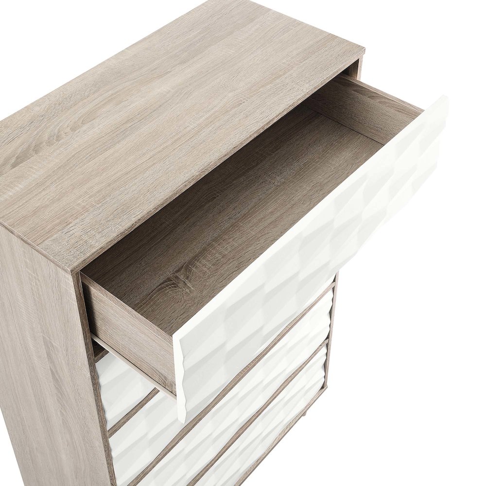 Vespera 5-Drawer Chest. Picture 7