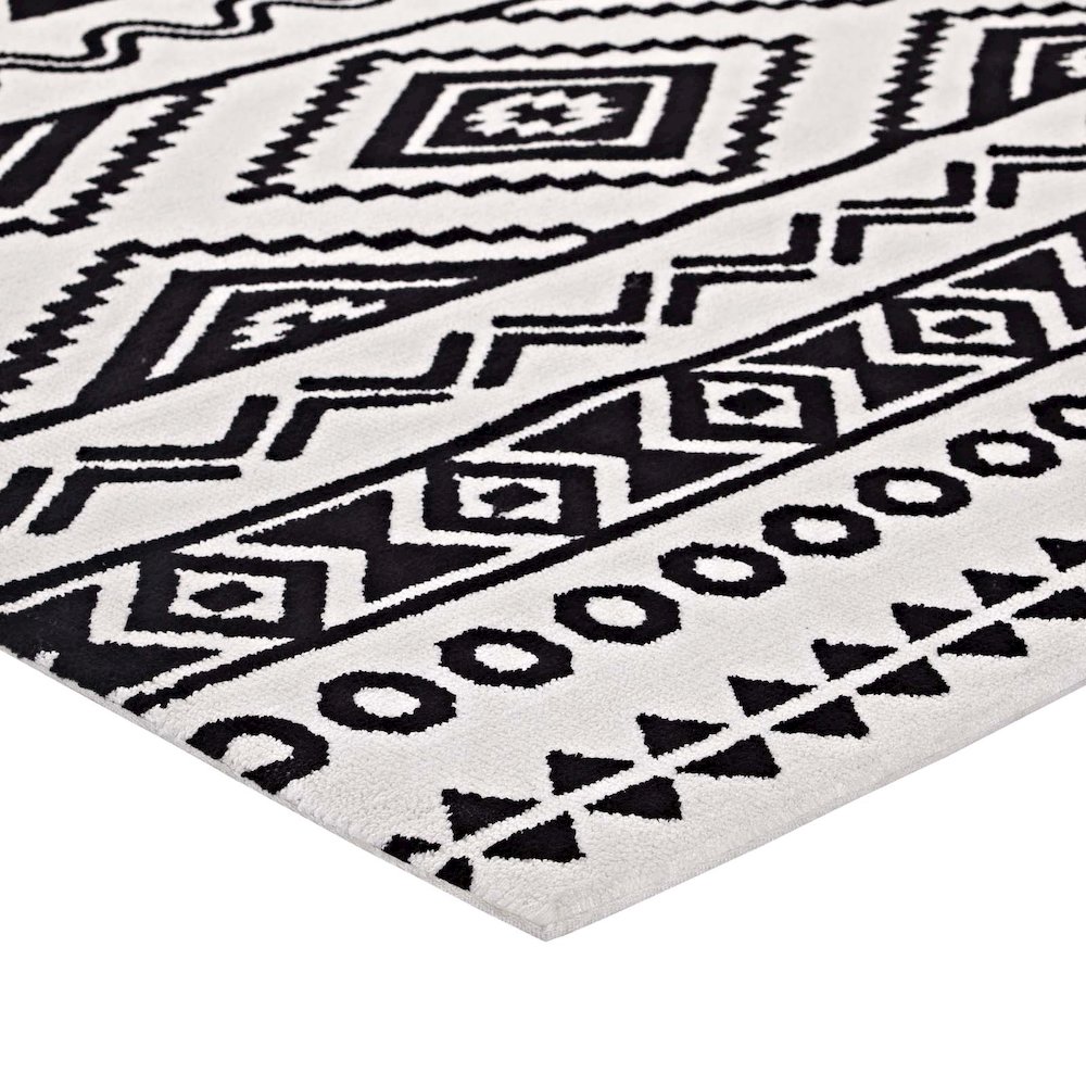 Haku Geometric Moroccan Tribal 5x8 Area Rug. Picture 2