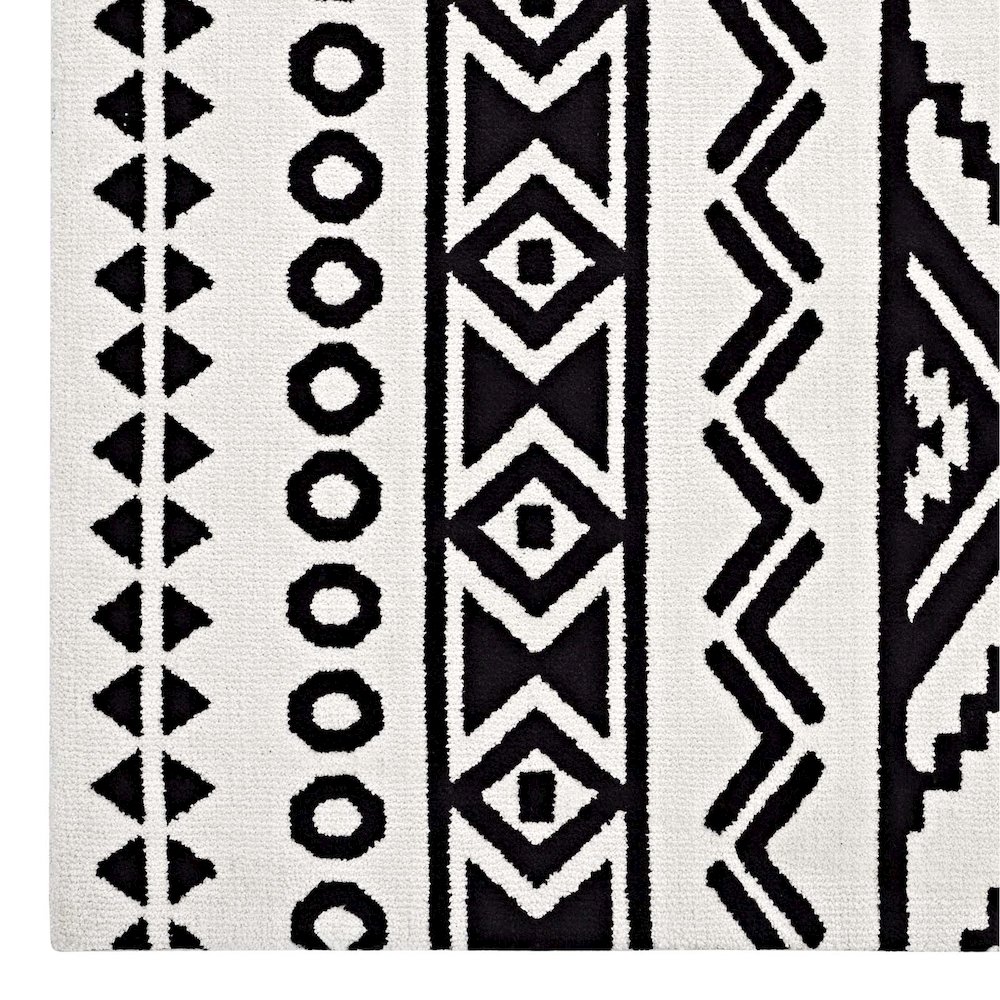 Haku Geometric Moroccan Tribal 5x8 Area Rug. Picture 3