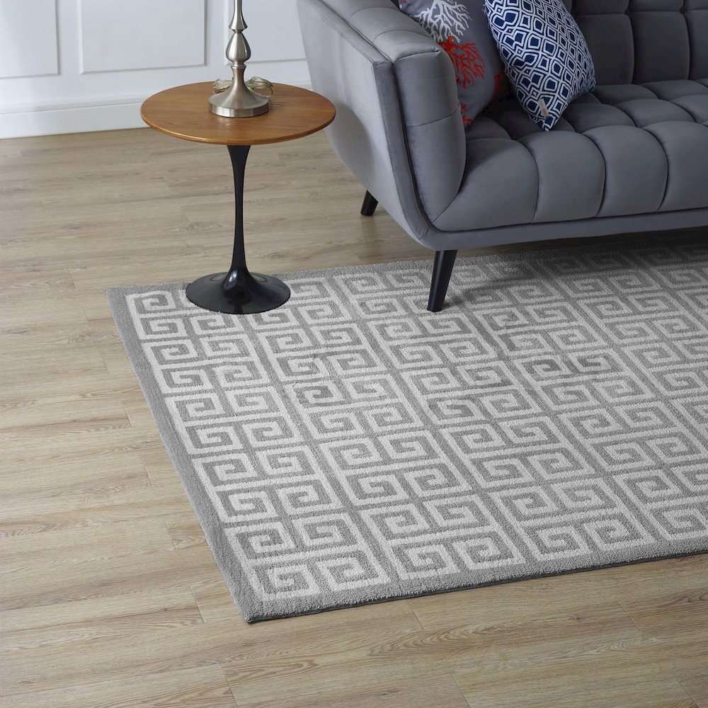 Freydis Greek Key 5x8 Area Rug. Picture 6