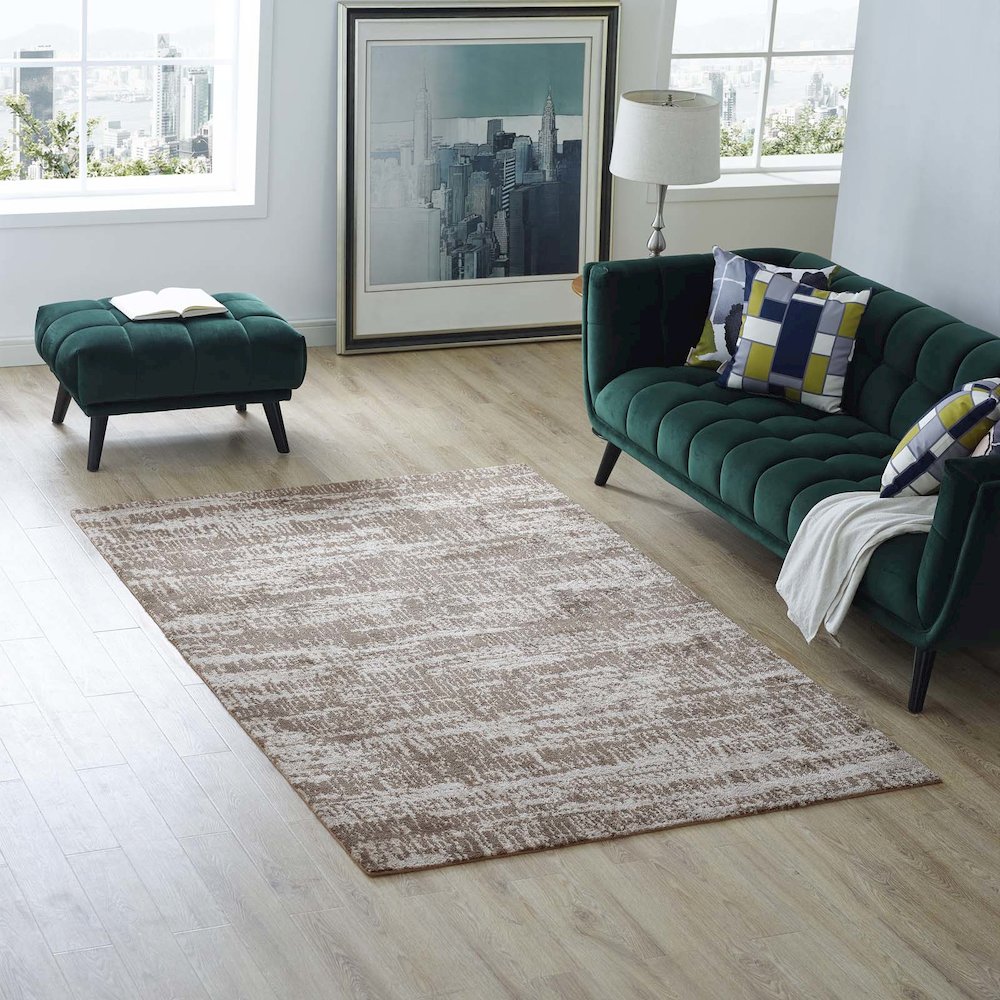 Darja Distressed Rustic Modern 5x8 Area Rug. Picture 5