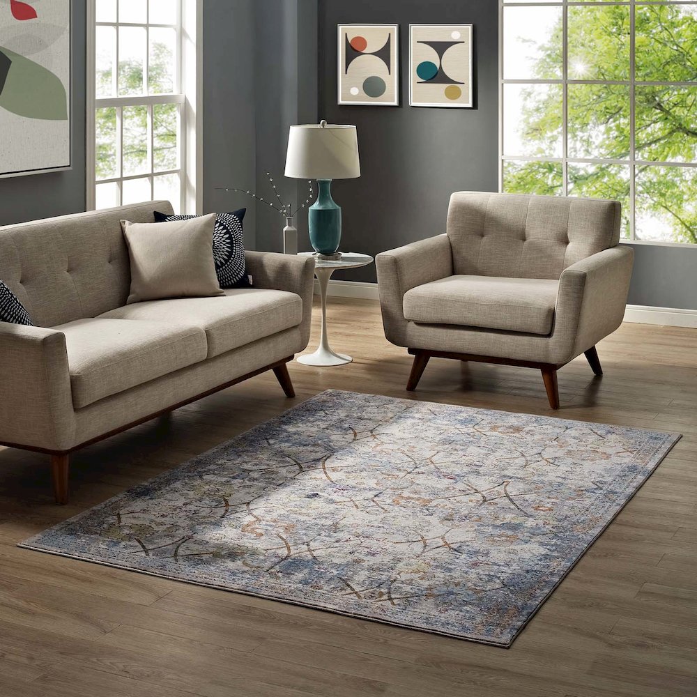 Minu Distressed Floral Lattice 5x8 Area Rug. Picture 5