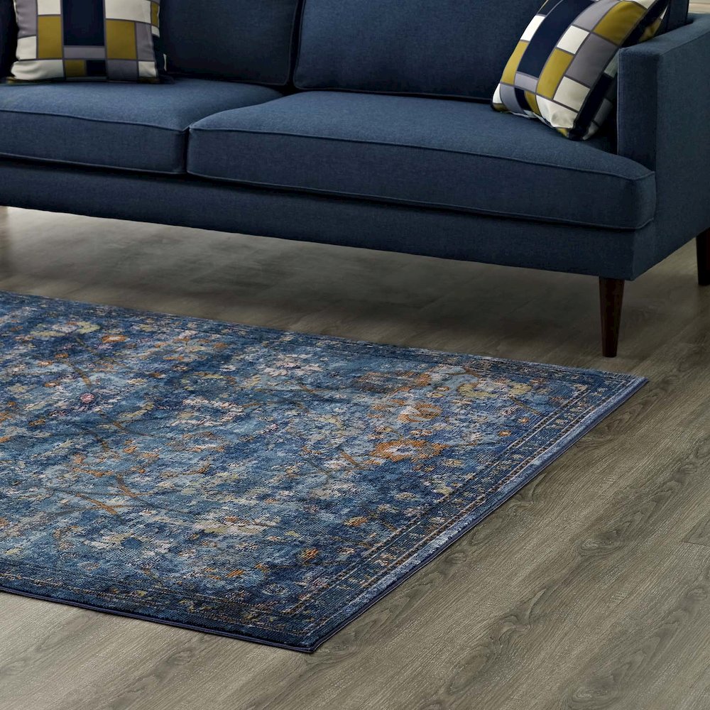 Minu Distressed Floral Lattice 4x6 Area Rug. Picture 7