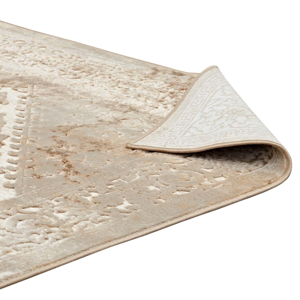 Rosina Distressed Vintage Medallion 5x8 Area Rug. Picture 4