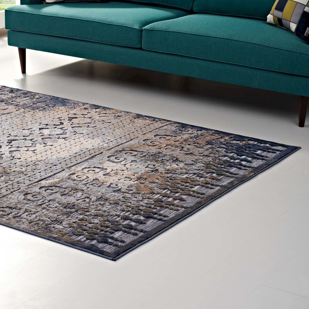 Kalene Distressed Vintage Turkish 5X8 Area Rug. Picture 7