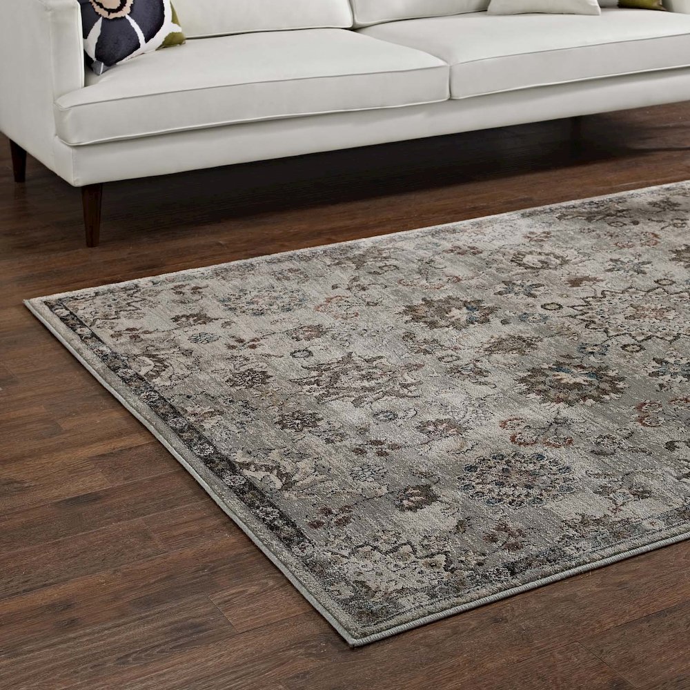 Hana Distressed Vintage Floral Lattice 5x8 Area Rug. Picture 7
