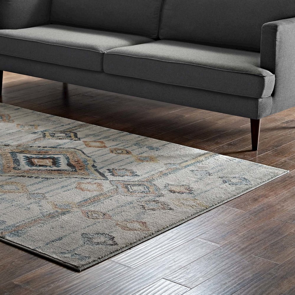 Jenica Distressed Moroccan Tribal Abstract Diamond 5x8 Area Rug. Picture 7