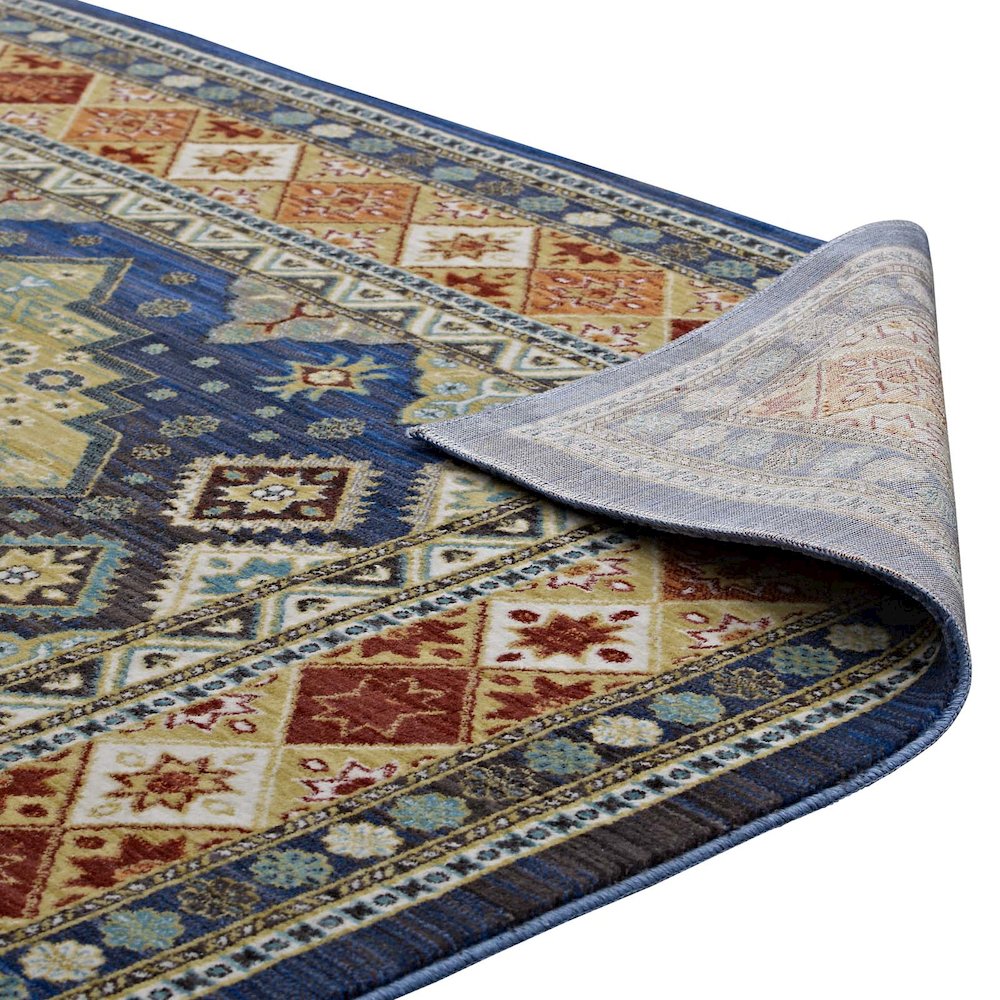 Atzi Distressed Southwestern Diamond Floral 8x10 Area Rug. Picture 4