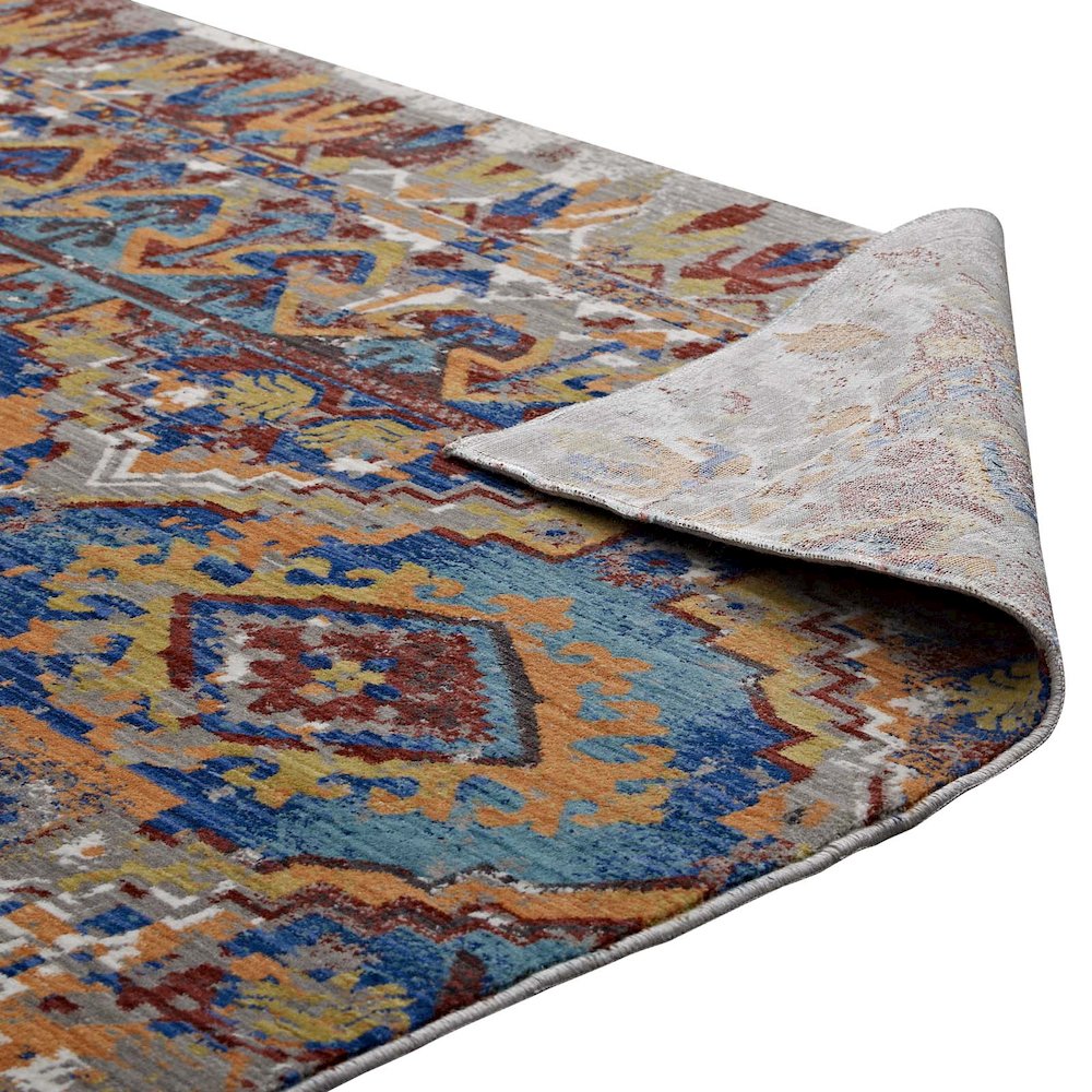 Centehua Distressed Southwestern Aztec 5x8 Area Rug. Picture 4