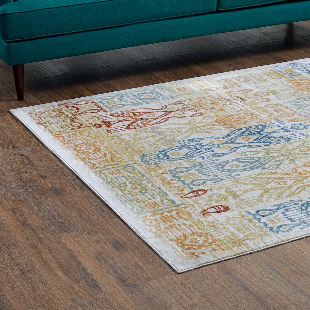Solimar Distressed Southwestern Aztec 4x6 Area Rug. Picture 7
