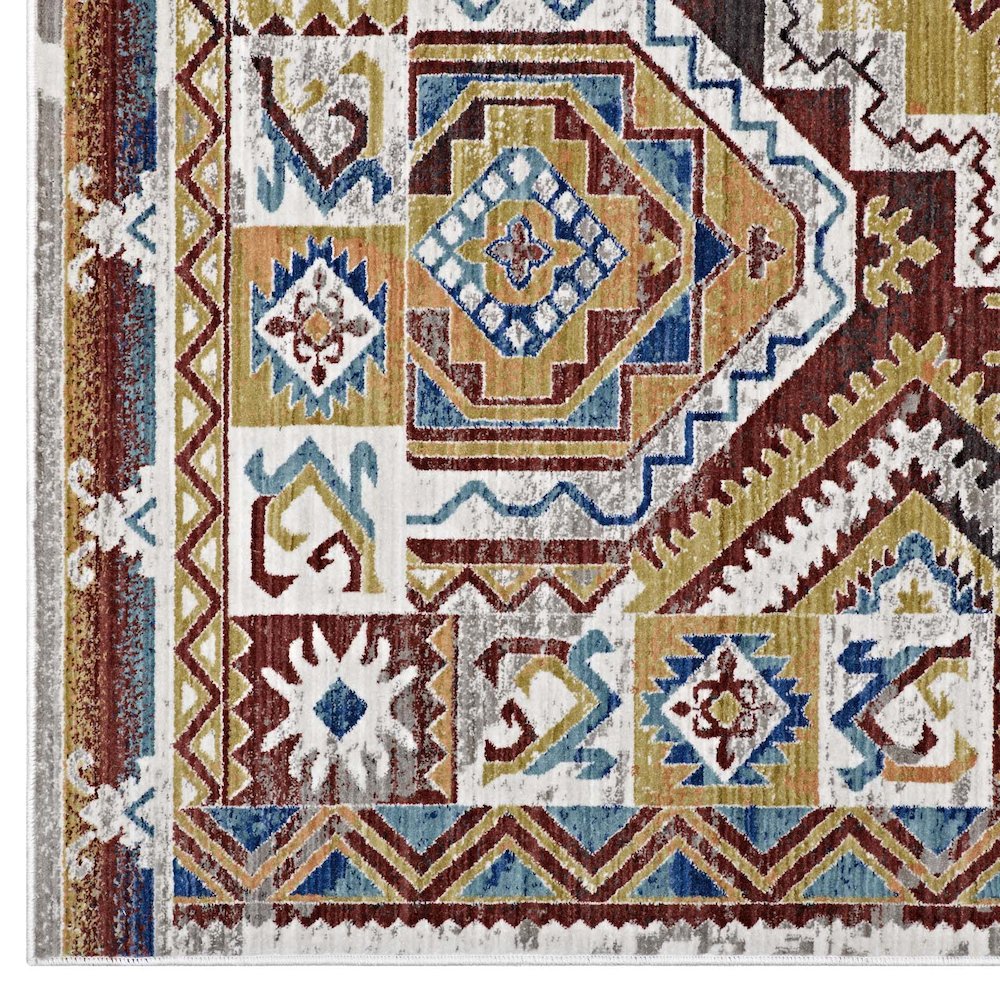 Florita Distressed Southwestern Aztec 4x6 Area Rug. Picture 2
