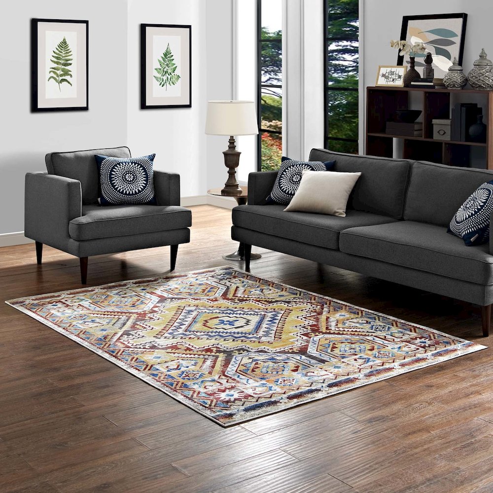 Florita Distressed Southwestern Aztec 5x8 Area Rug. Picture 5