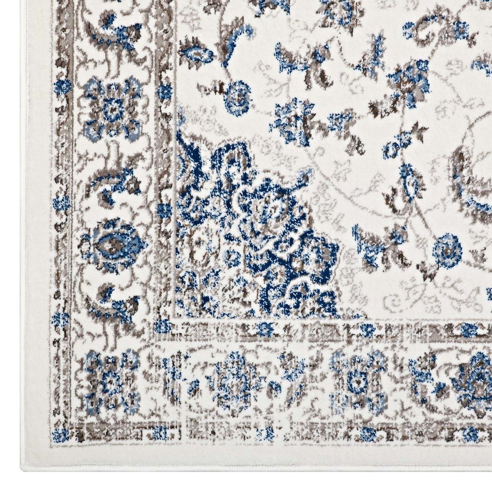 Lilja Distressed Vintage Medallion 5x8 Area Rug. Picture 2