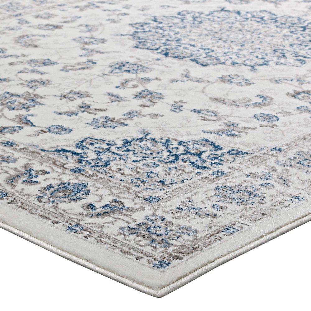 Lilja Distressed Vintage Medallion 5x8 Area Rug. Picture 3