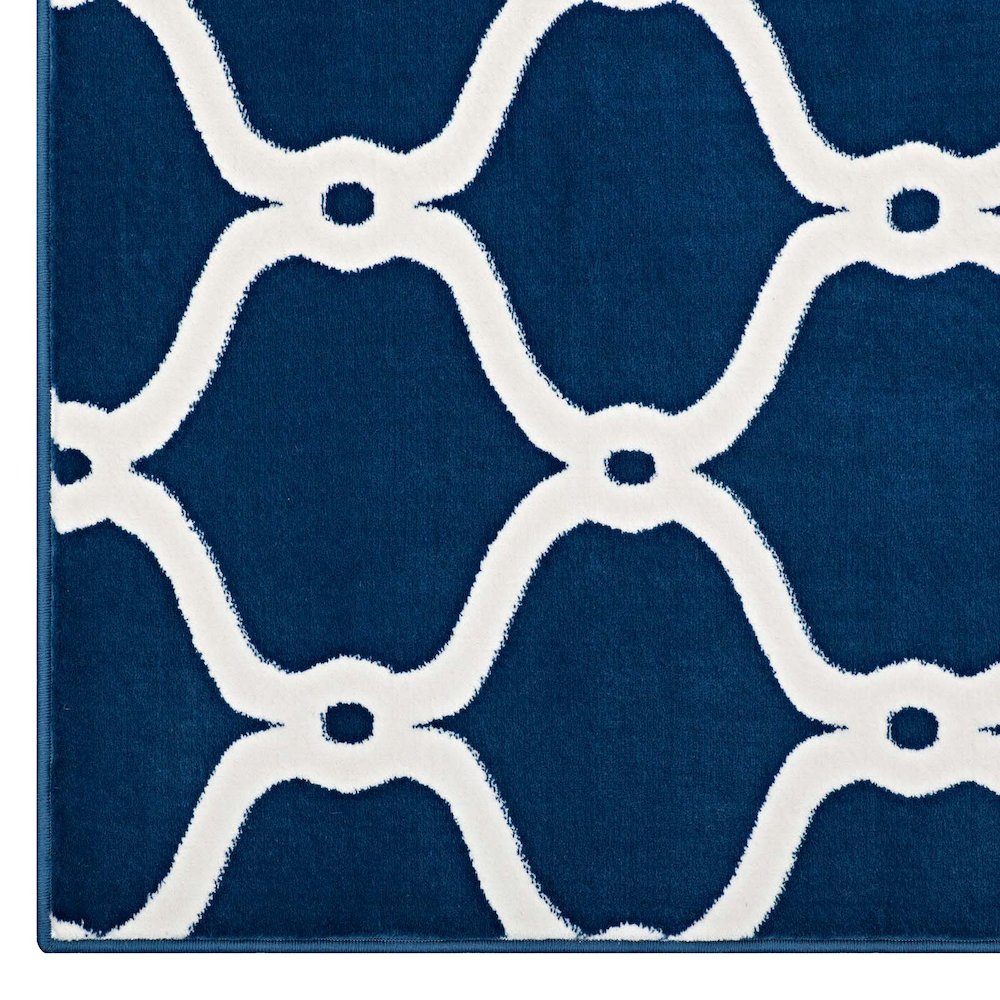Beltara Chain Link Transitional Trellis 8x10 Area Rug. Picture 2