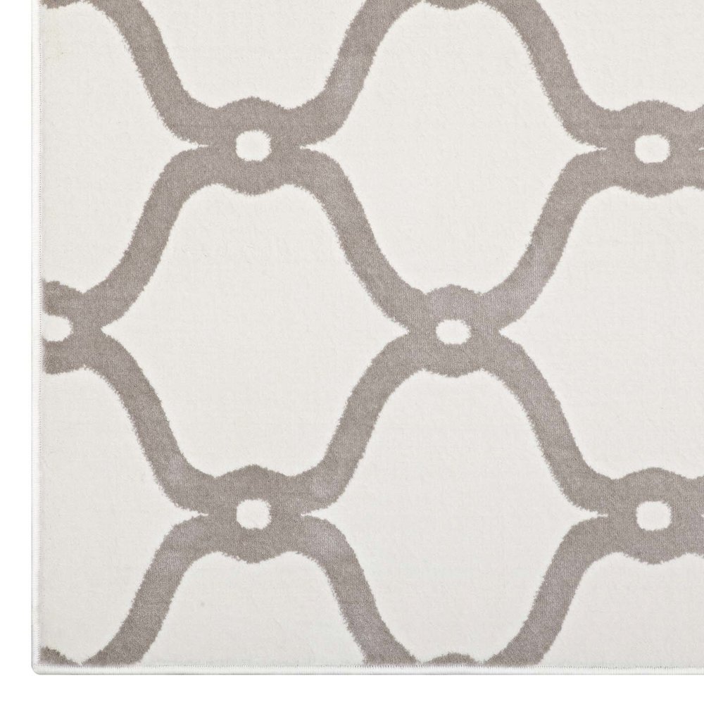 Beltara Chain Link Transitional Trellis 8x10 Area Rug. Picture 2