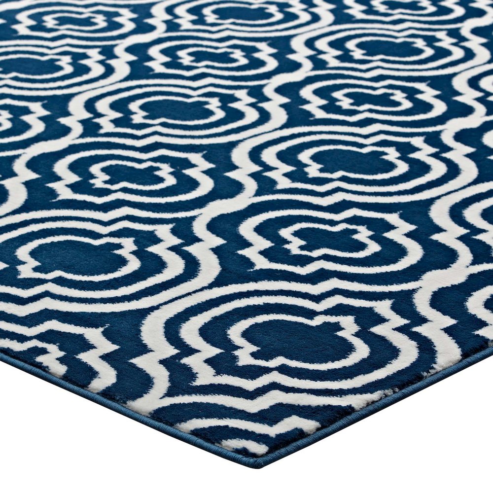 Frame Transitional Moroccan Trellis 5x8 Area Rug. Picture 3