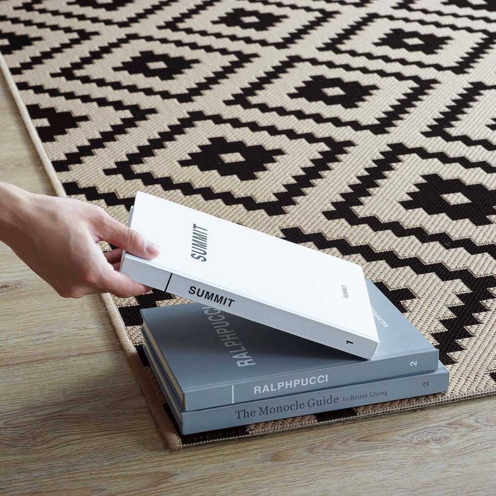 Perplex Geometric Diamond Trellis Indoor and Outdoor 5x8 Area Rug. Picture 8