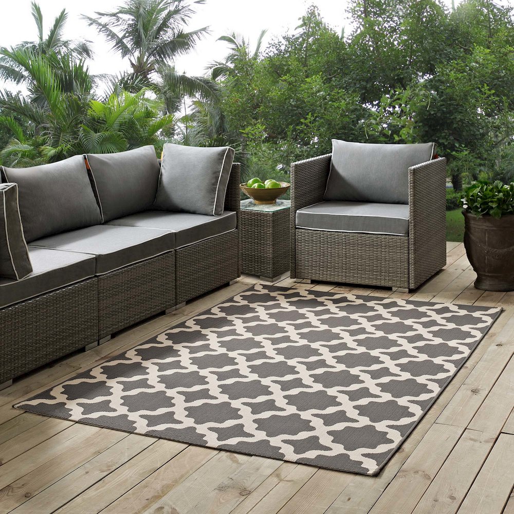 Cerelia Moroccan Trellis Indoor and Outdoor 4x6 Area Rug. Picture 6