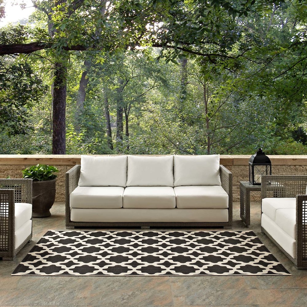 Cerelia Moroccan Trellis Indoor and Outdoor 5x8 Area Rug. Picture 6