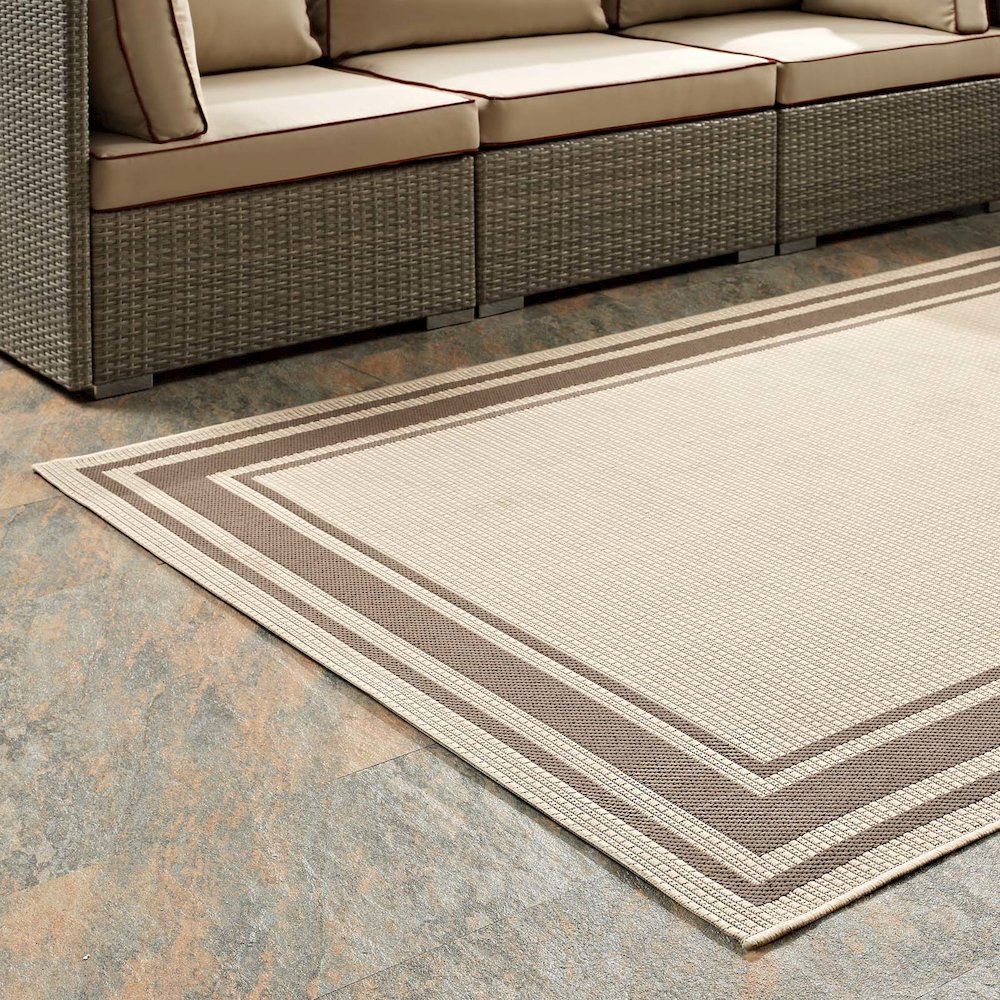 Rim Solid Border Indoor and Outdoor 8x10 Area Rug. Picture 7