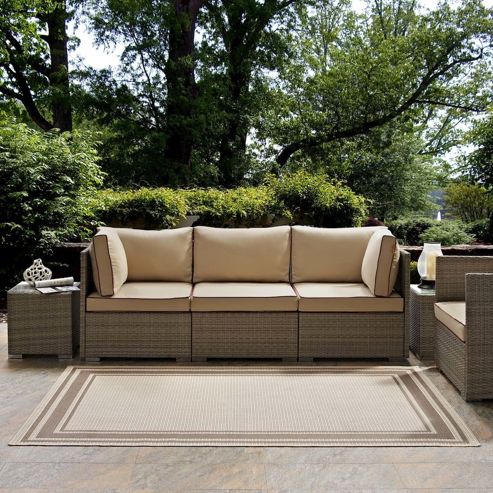 Rim Solid Border Indoor and Outdoor 8x10 Area Rug. Picture 6