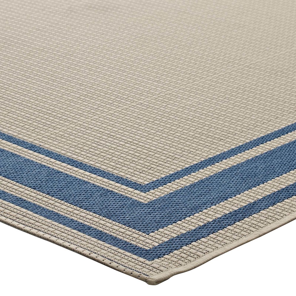 Rim Solid Border Indoor and Outdoor 5x8 Area Rug. Picture 3
