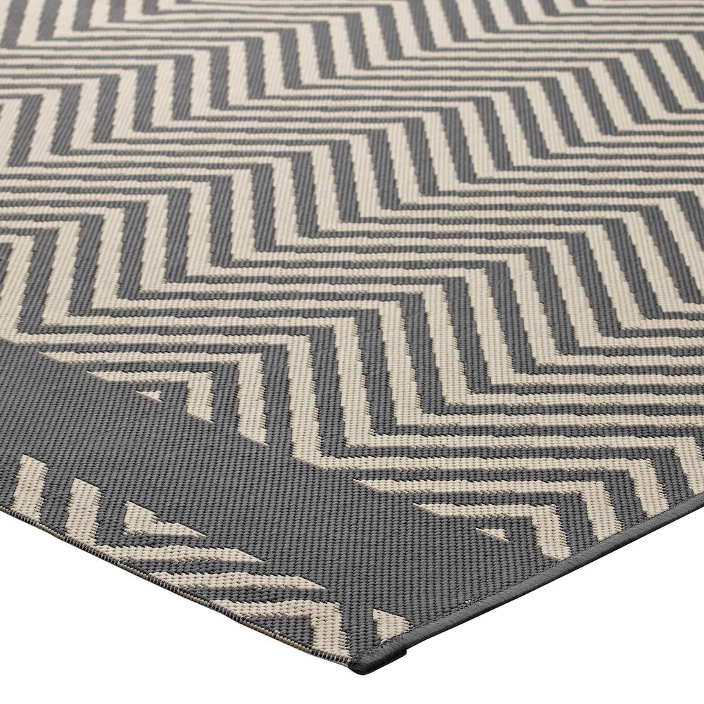Optica Chevron With End Borders Indoor and Outdoor 5x8 Area Rug. Picture 3