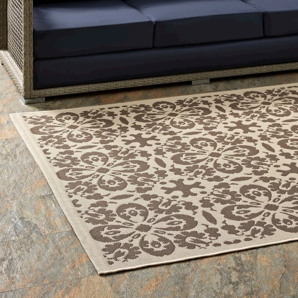 Ariana Vintage Floral Trellis Indoor and Outdoor 5x8 Area Rug. Picture 7