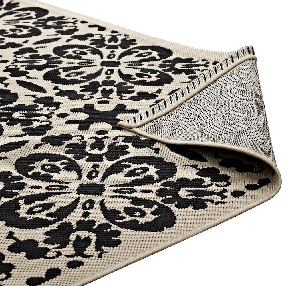 Ariana Vintage Floral Trellis Indoor and Outdoor 5x8 Area Rug. Picture 4