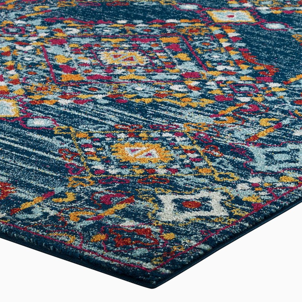 Entourage Khalida Distressed Floral Lattice 8x10 Area Rug. Picture 3