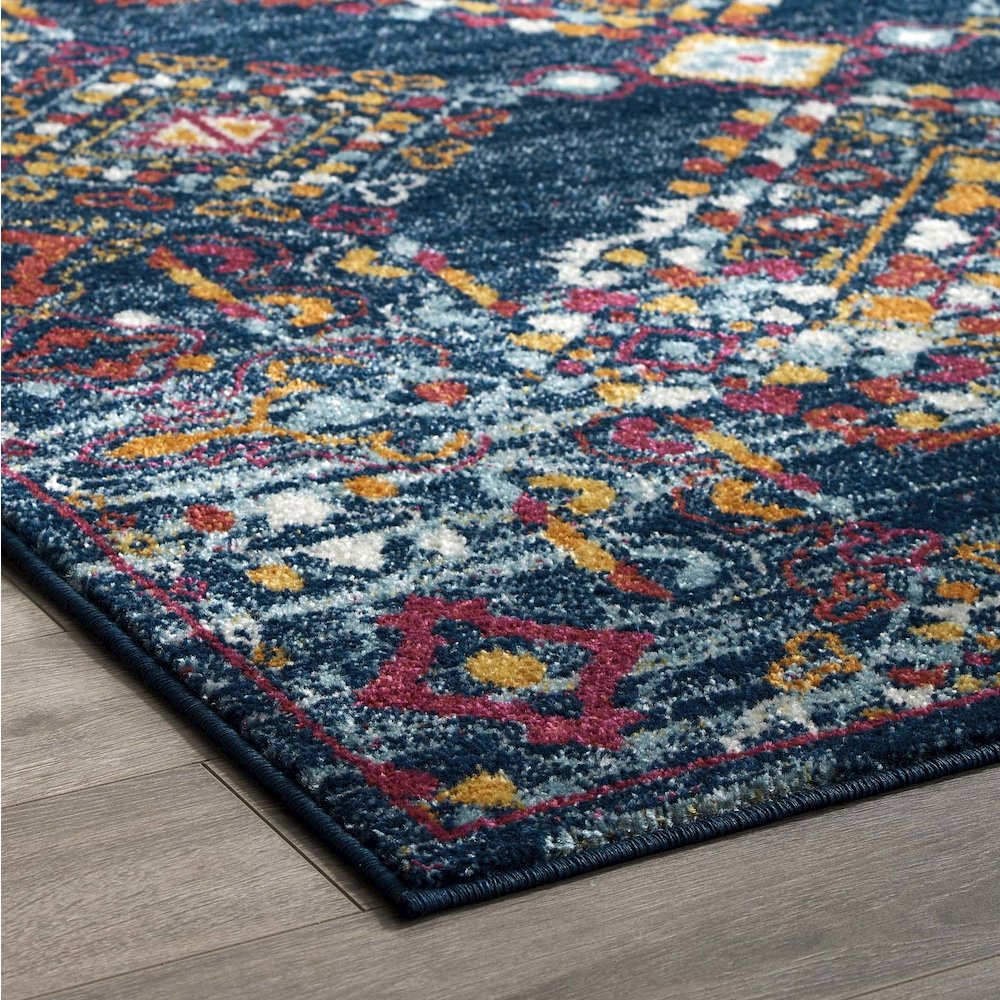 Entourage Khalida Distressed Floral Lattice 8x10 Area Rug. Picture 7