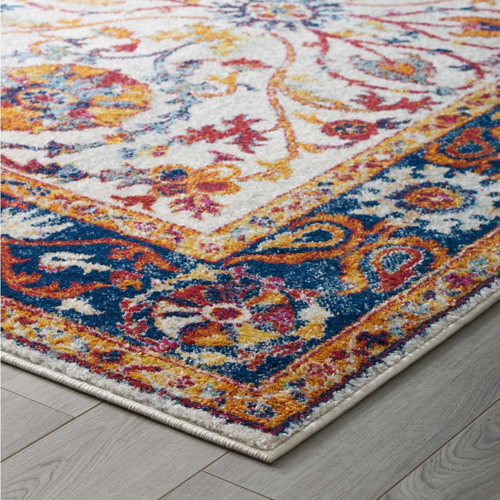 Entourage Samira Distressed Vintage Floral Vintage Medallion 5x8 Area Rug. Picture 8