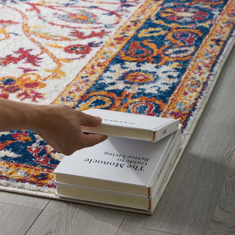 Entourage Samira Distressed Vintage Floral Vintage Medallion 5x8 Area Rug. Picture 7