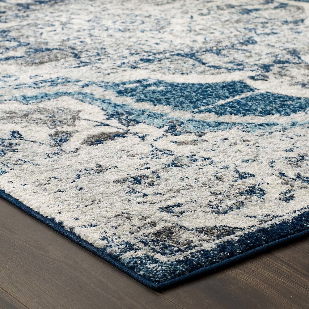 Entourage Malia Distressed Vintage Floral Vintage Medallion 5x8 Area Rug. Picture 8