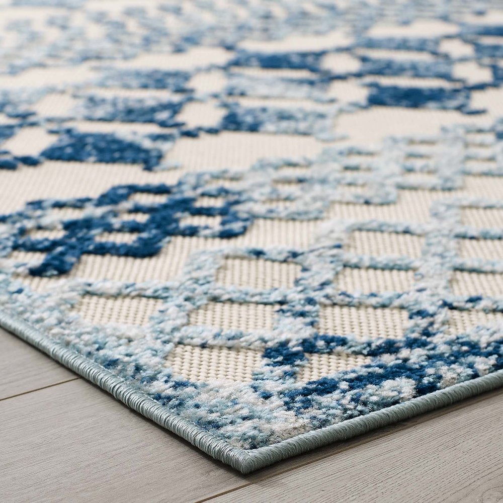 Reflect Giada Abstract Diamond Moroccan Trellis 5x8 Indoor/Outdoor Area Rug. Picture 9